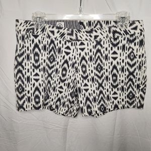 Volcom Womens 7 Frochickie 5" Geometric Abstract Chino Shorts Black White
